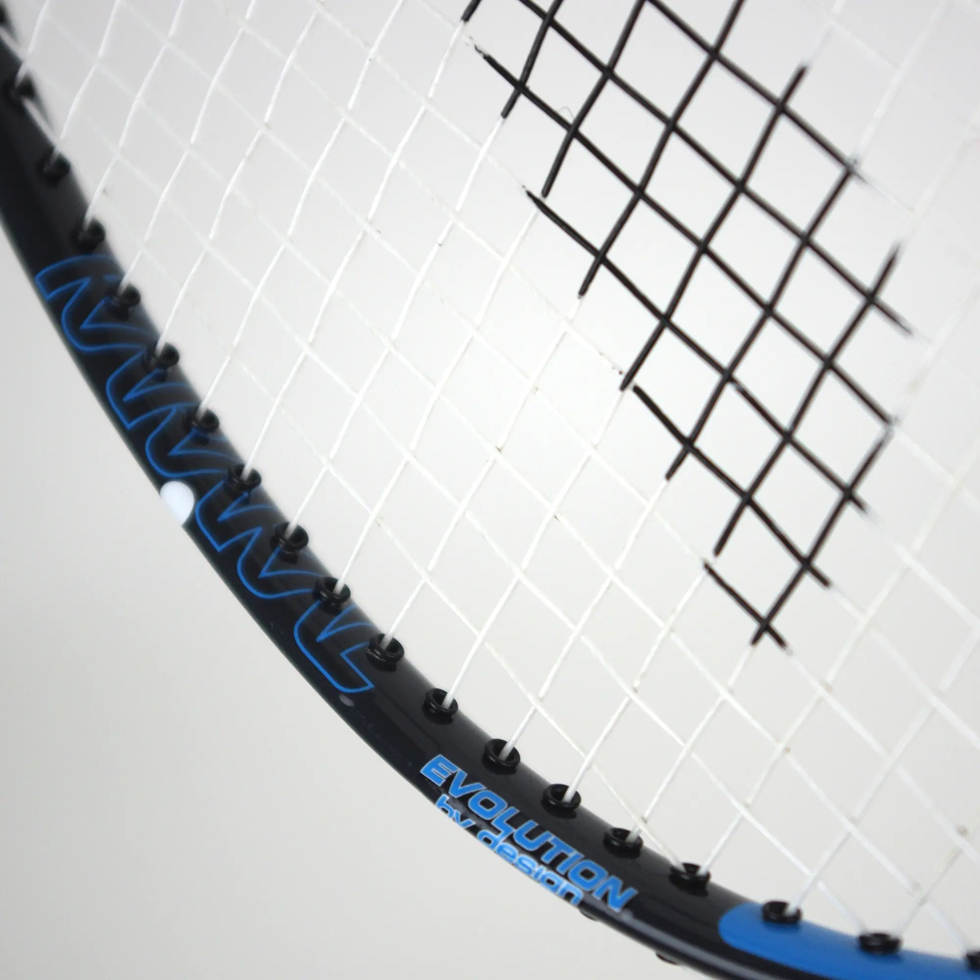 Karakal CB-3 2.1 Badminton Racket - Image 6