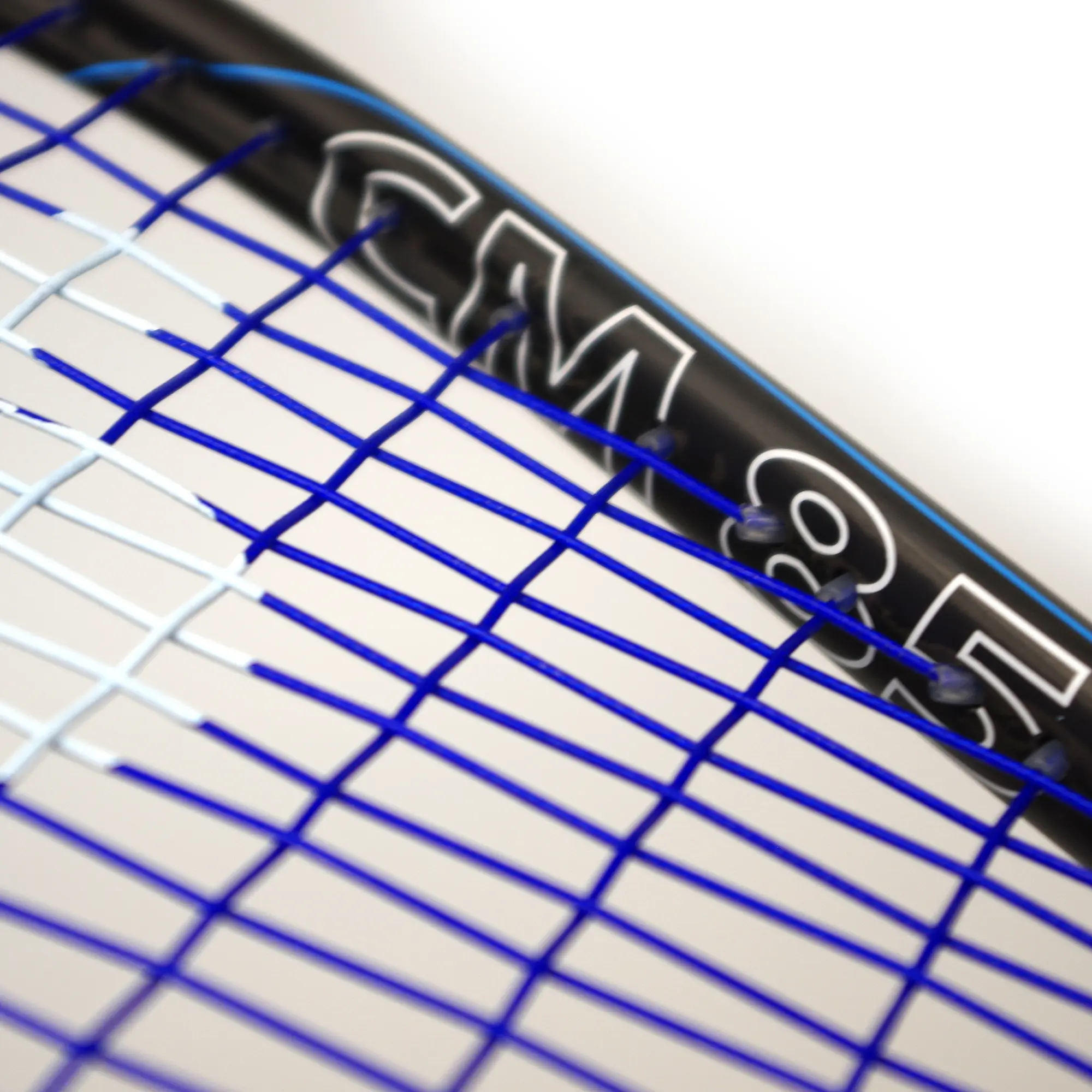 Karakal Junior Graphite Squash Racket - Image 2