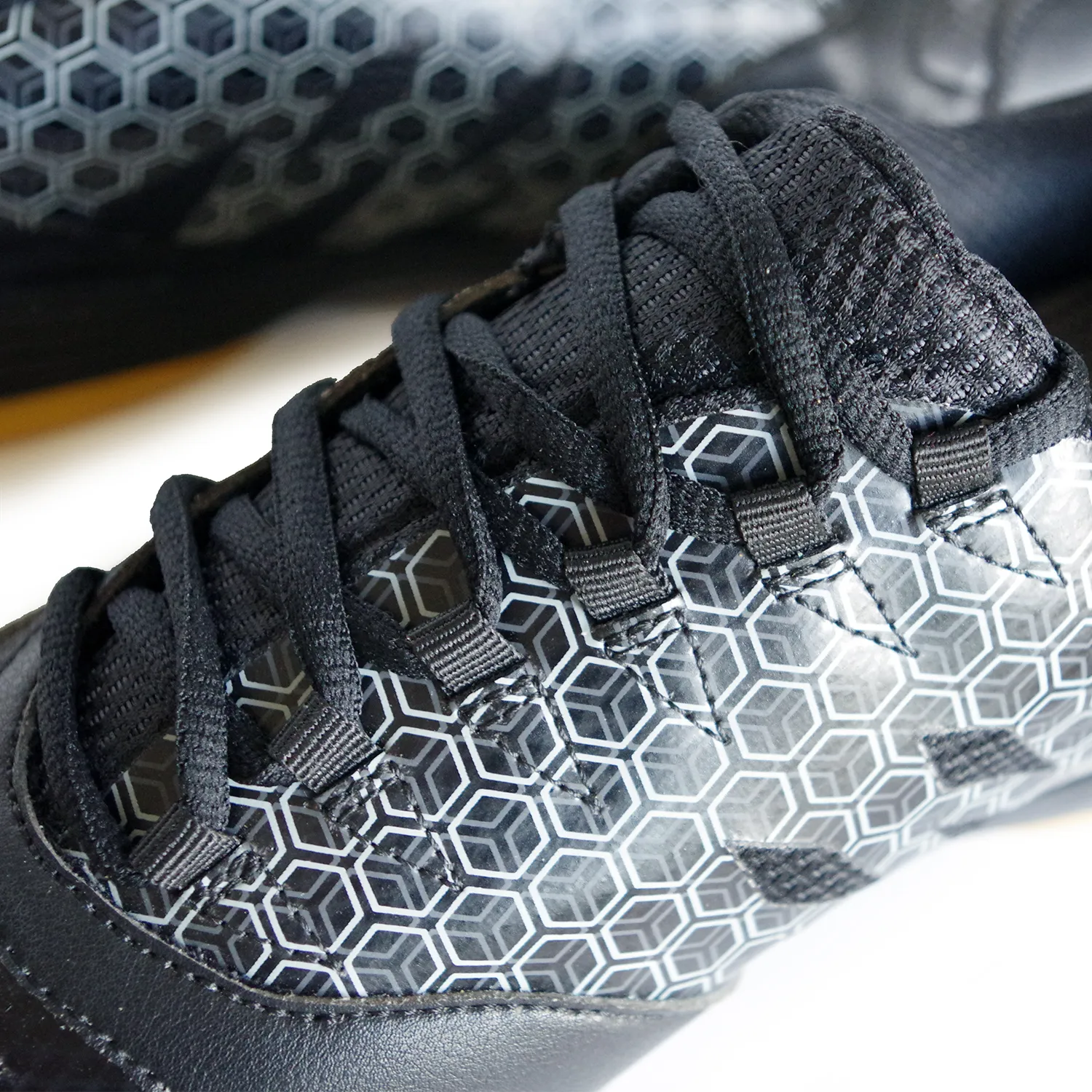 Karakal SuperPro Court Shoe - Image 13