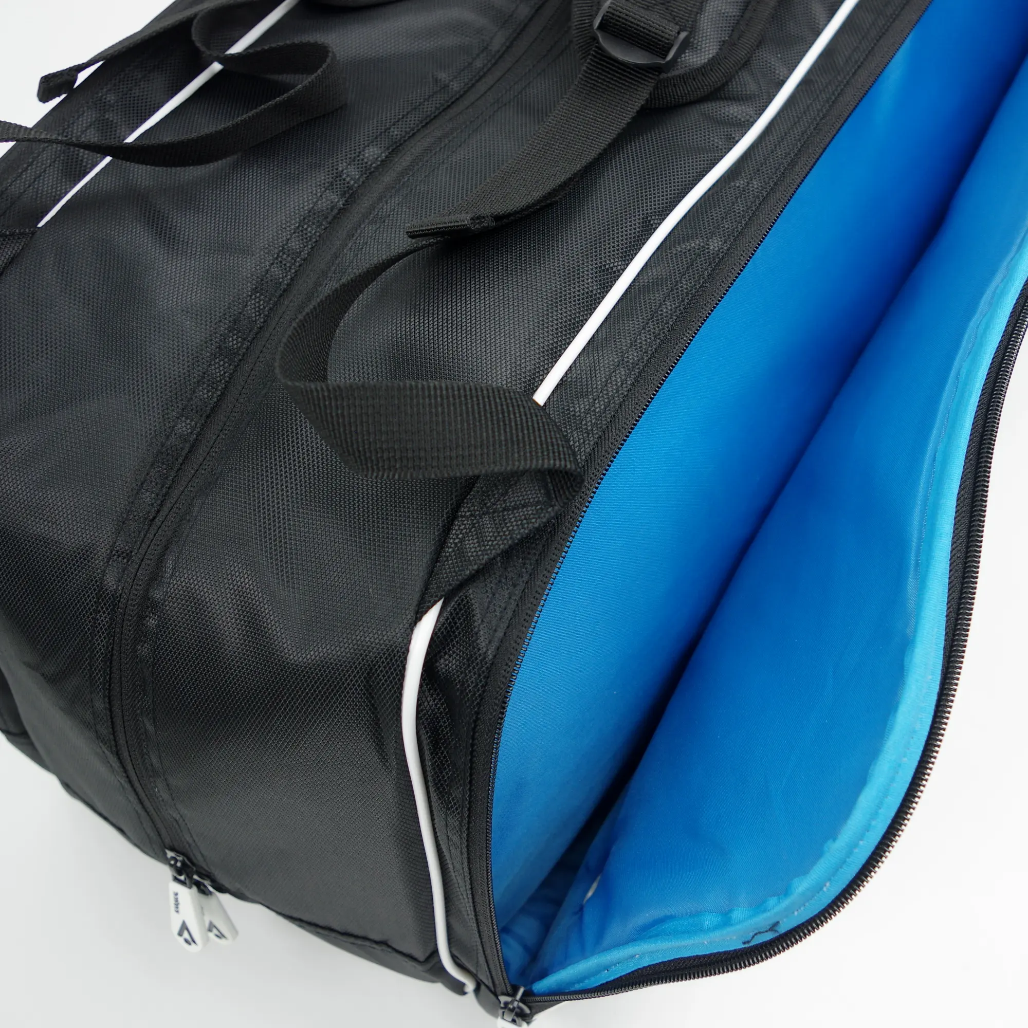 Karakal Pro Tour Elite 2.2 Racket Bag White - Image 6