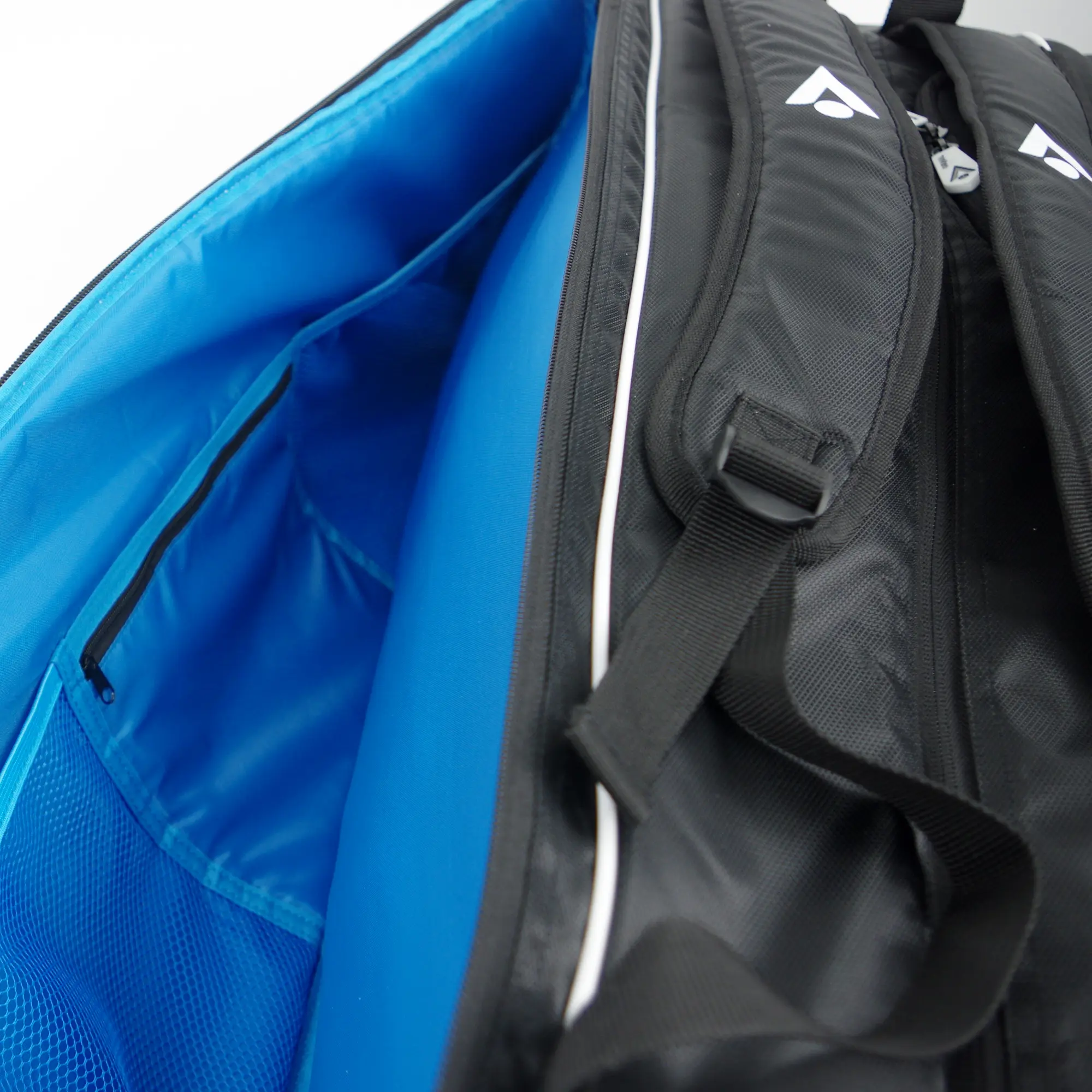 Karakal Pro Tour Elite 2.2 Racket Bag White - Image 7